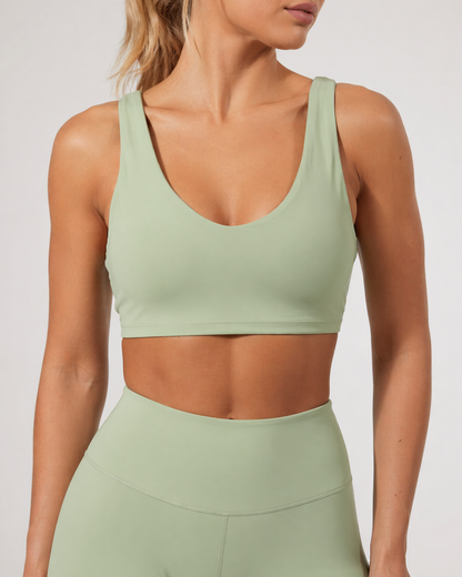 CurveFlow Seamless Top - Solid Athletics