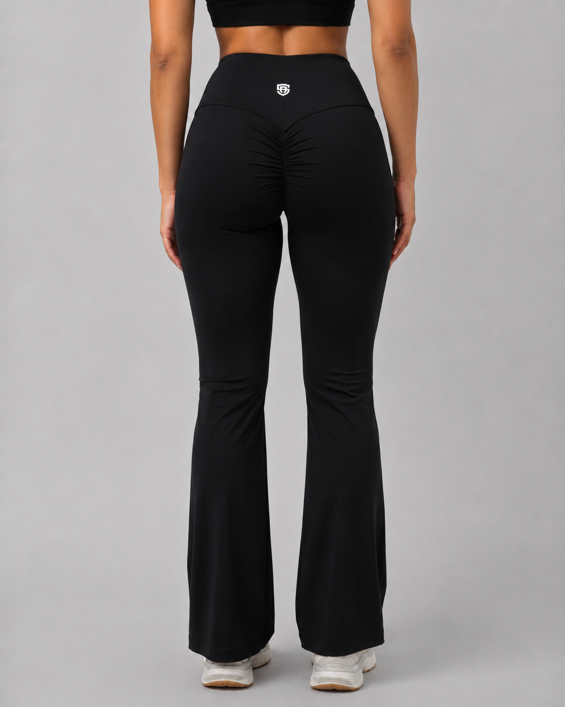 CurveFlow Flare Leggings - Solid Athletics